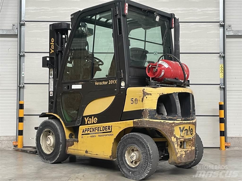 Yale GLP20VX Камиони с АГУ