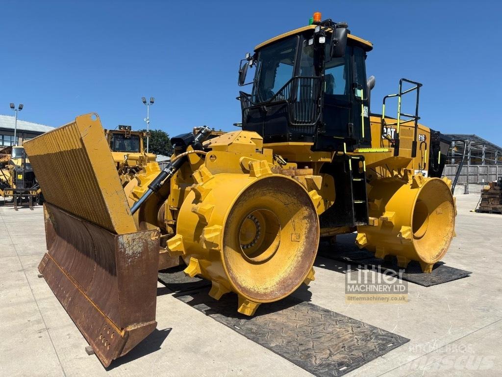 CAT 816 Машини за опаковане на отпадъци