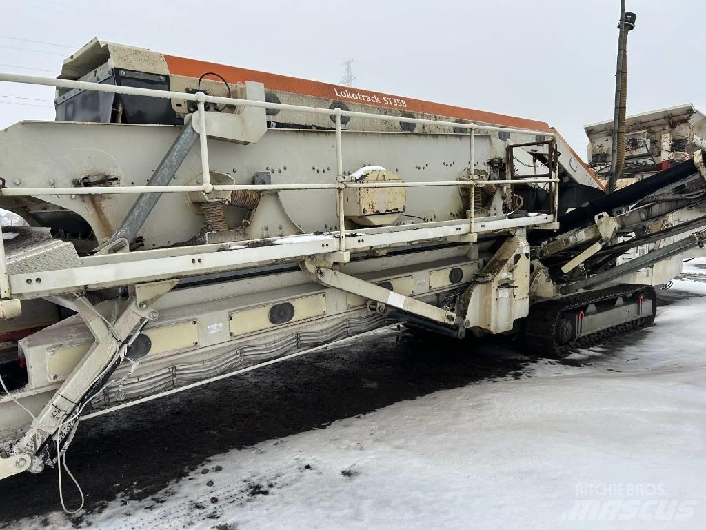 Metso ST 358 Мобилни скрийнери
