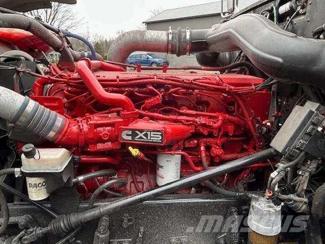 Peterbilt 389 Влекачи