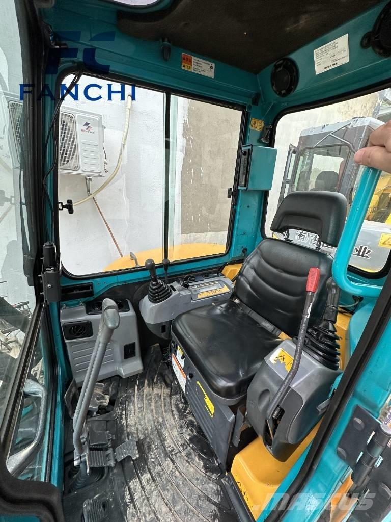 Kubota KX 155 Мини екскаватори < 7 т