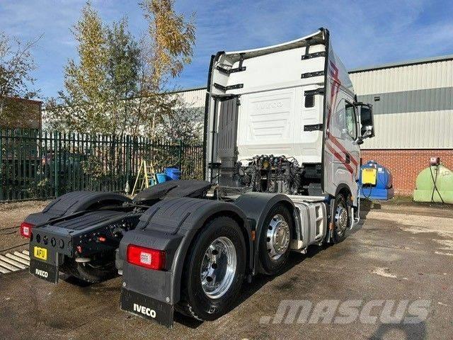 Iveco S-Way 570 Влекачи
