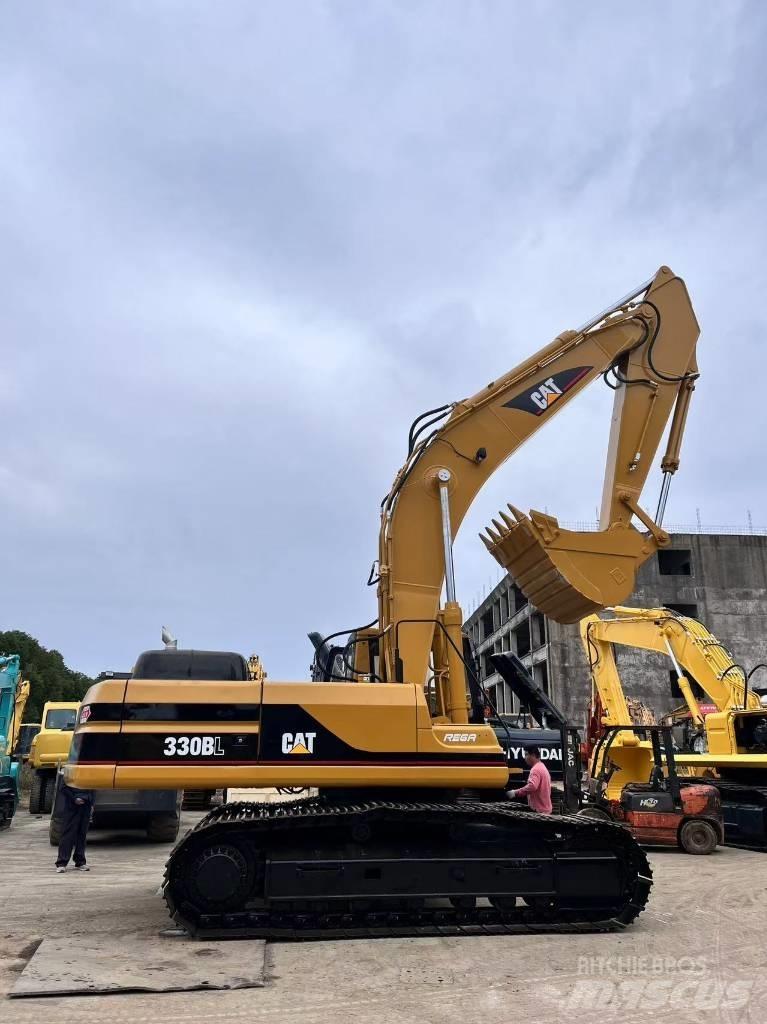 CAT 330 B Верижен екскаватор