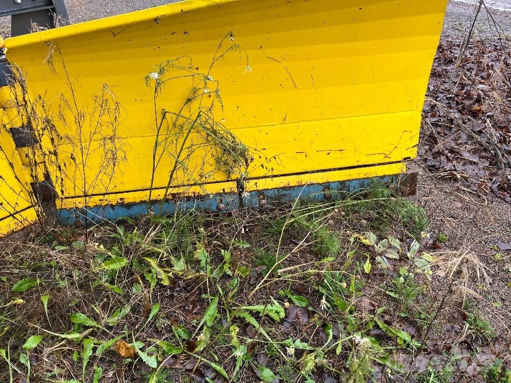 Vama 320 Снегочистачки