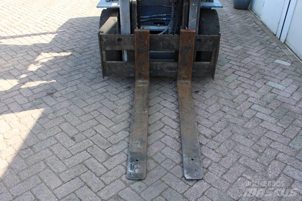 Daewoo D 40 S Дизелови камиони