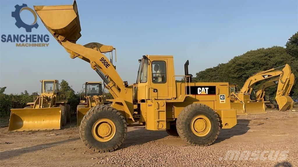 CAT 950 E Колесни товарачи