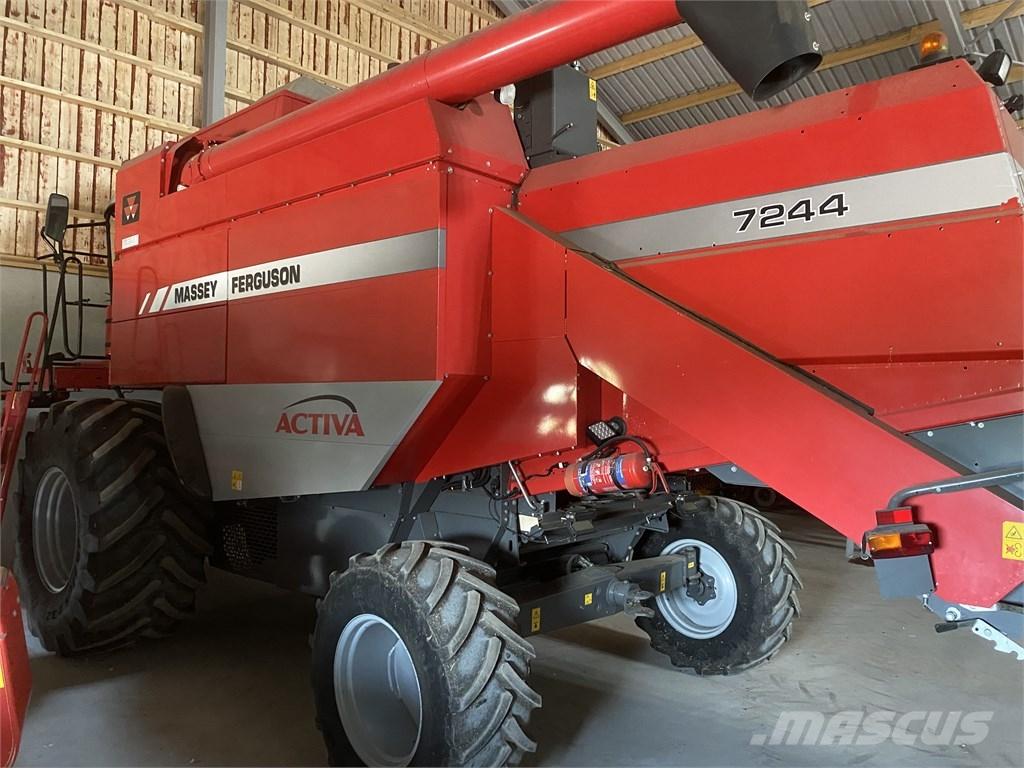 Massey Ferguson 7244 Комбайни