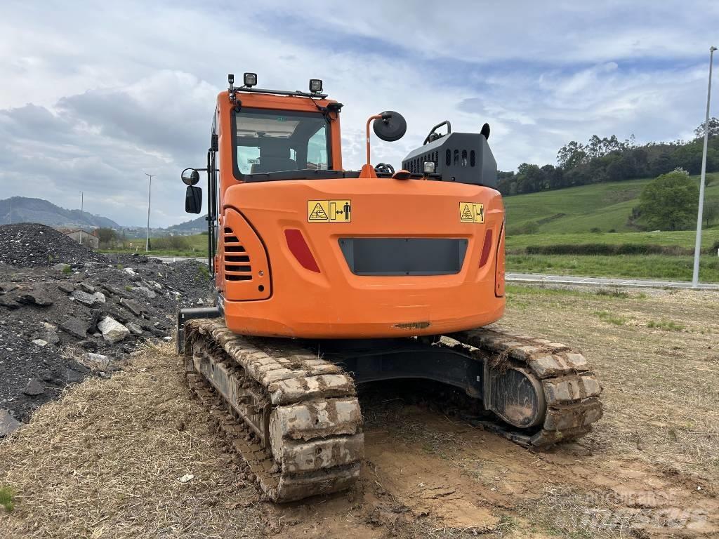 Doosan DX 140 Верижен екскаватор