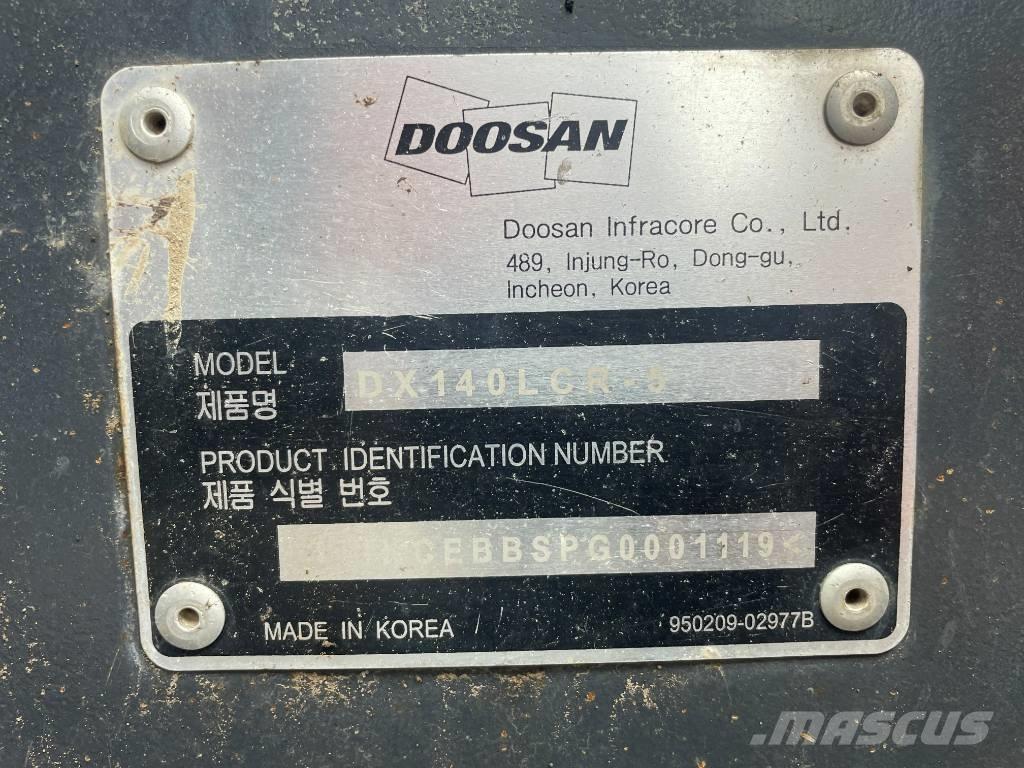 Doosan DX 140 LCR Верижен екскаватор