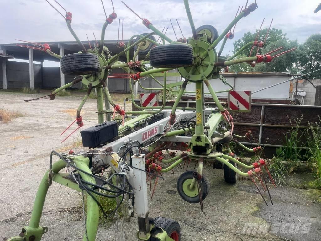 CLAAS Volto 1050 T Гребла и сенообръщачки
