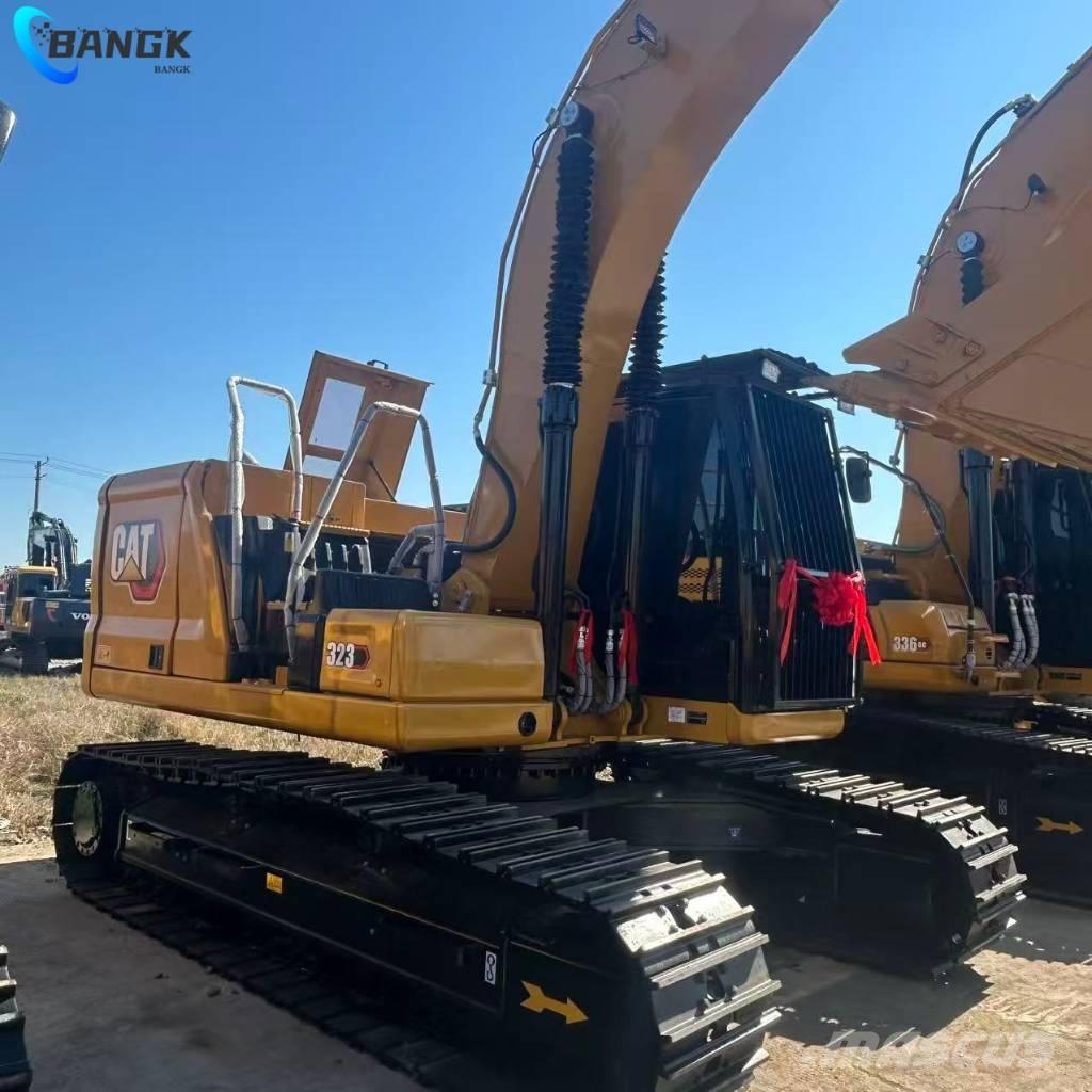 CAT 323 Верижен екскаватор