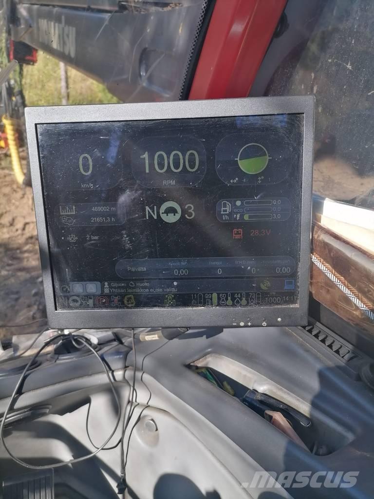 Komatsu 901 Харвестери