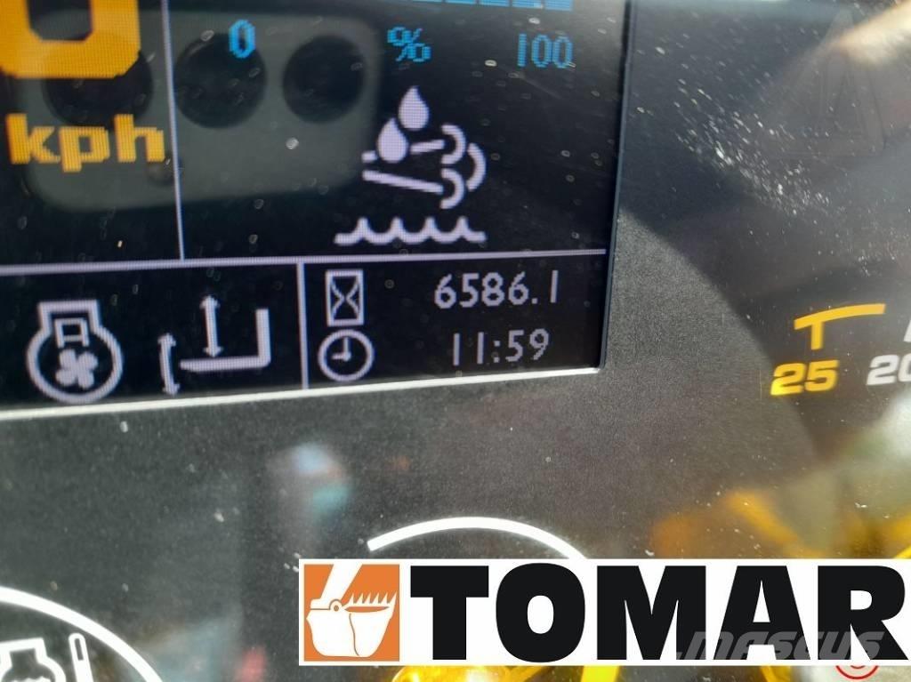 JCB 560-80 Телескопични товарачи
