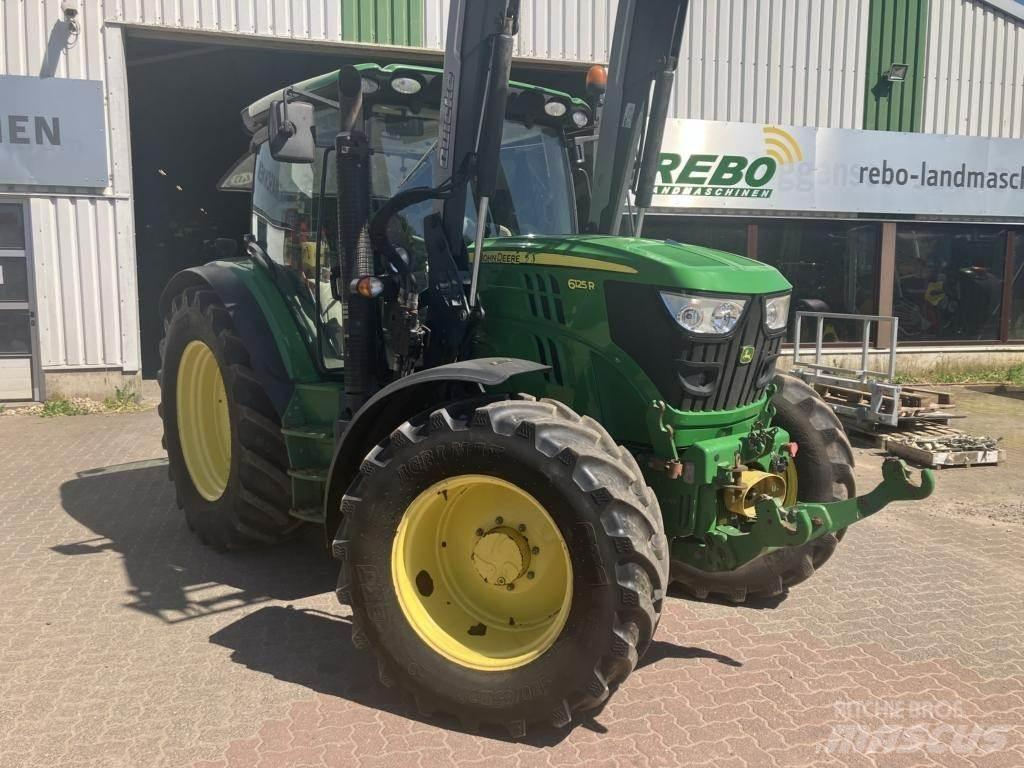 John Deere 6125R Трактори