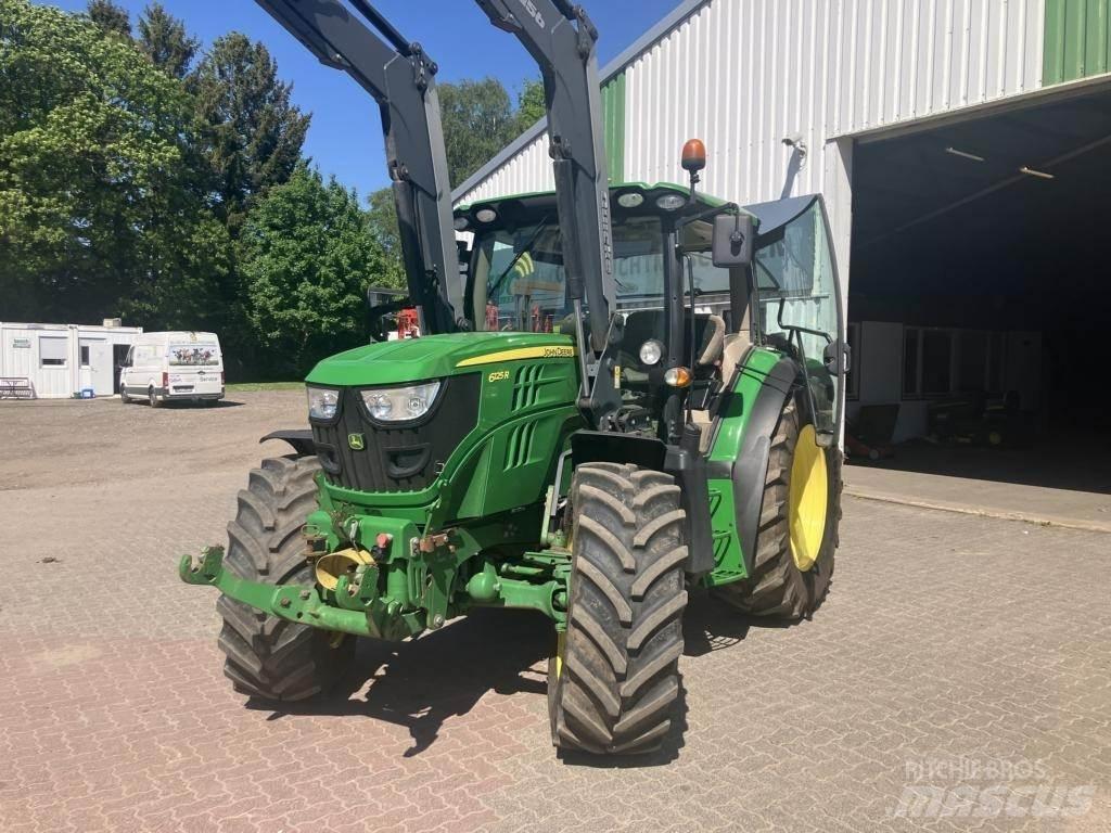 John Deere 6125R Трактори