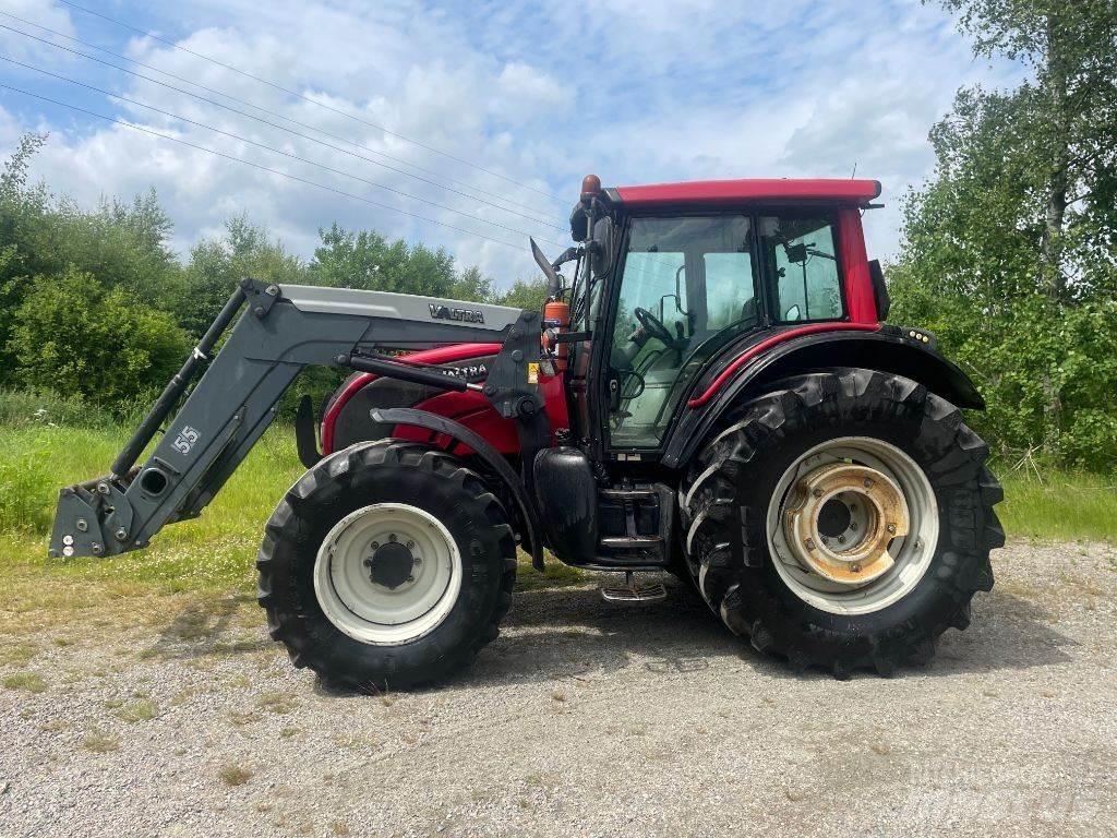Valtra N 121 Трактори