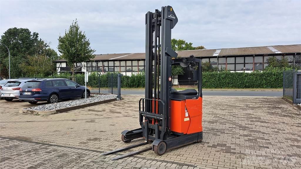 Linde R14 Ретрак/ Високоповдигач с изместване на вилката напред