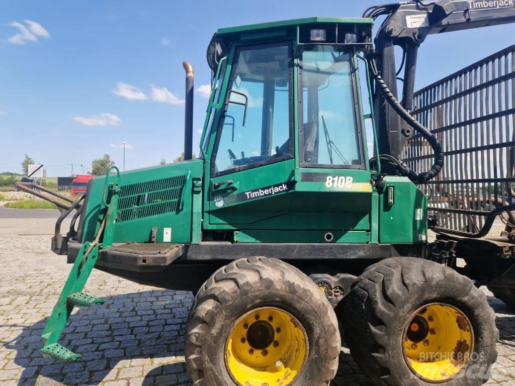 Timberjack 810 B Форуардери