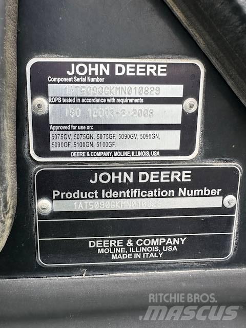 John Deere 5090 GN Трактори