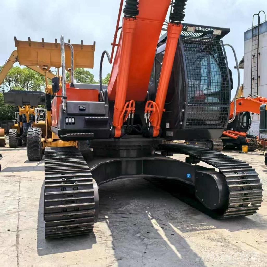 Hitachi ZX 350 H Средни екскаватори 7т - 12т
