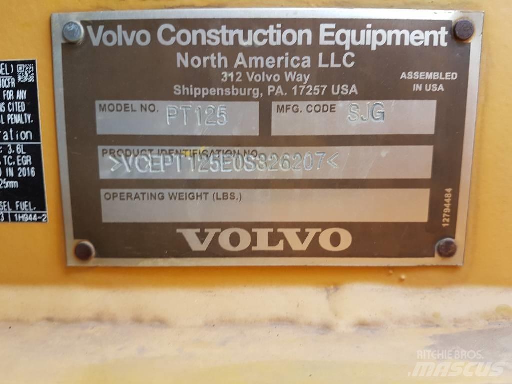 Volvo PT 125 Пневматични гумени  ролки
