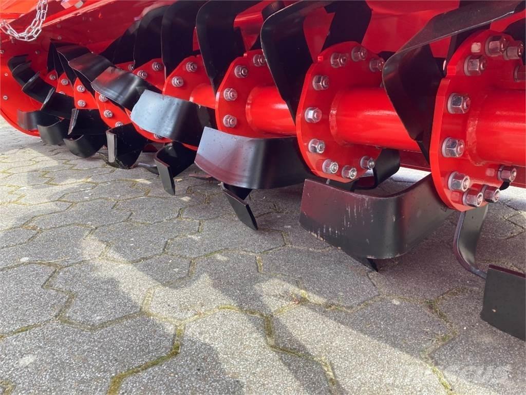 Maschio C 250 Работа по подготовка на почвата