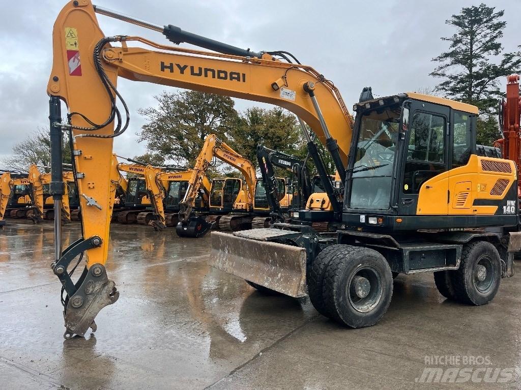 Hyundai HW140 Колесни екскаватори