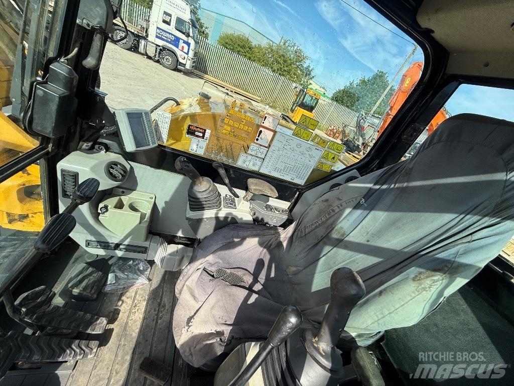 CAT 308 E 2 CR Средни екскаватори 7т - 12т
