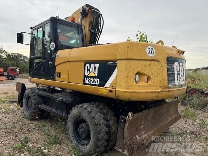 CAT M 322 D Колесни екскаватори