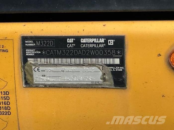 CAT M 322 D Специални екскаватори