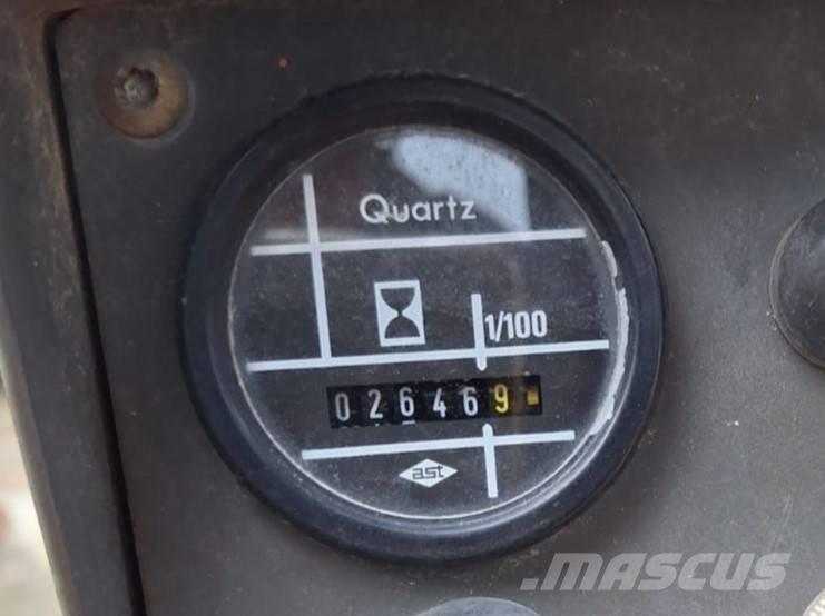 Ausa CE 11 V-4171 Камиони за херавни местности