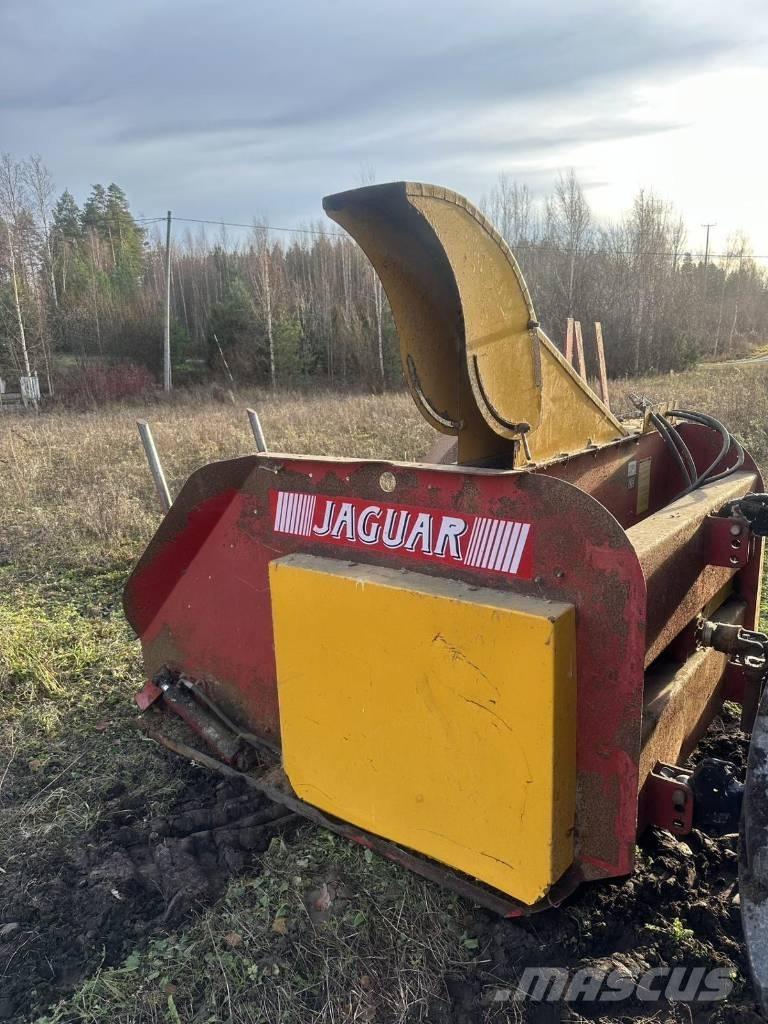 Jaguar Paalisilppuri Резачки за бали, резачки и машини за отмотаване на бали