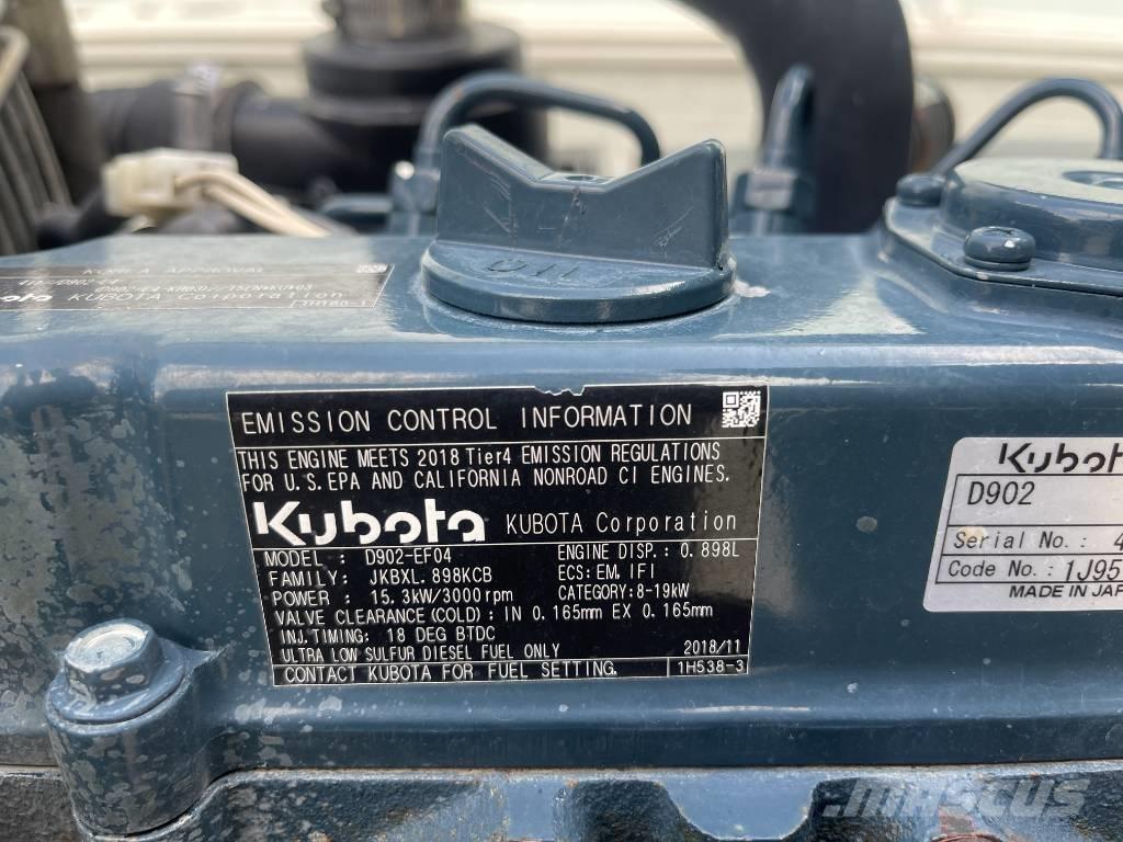 Bomag BW 100 AD M-5 Двойни барабанни ролки
