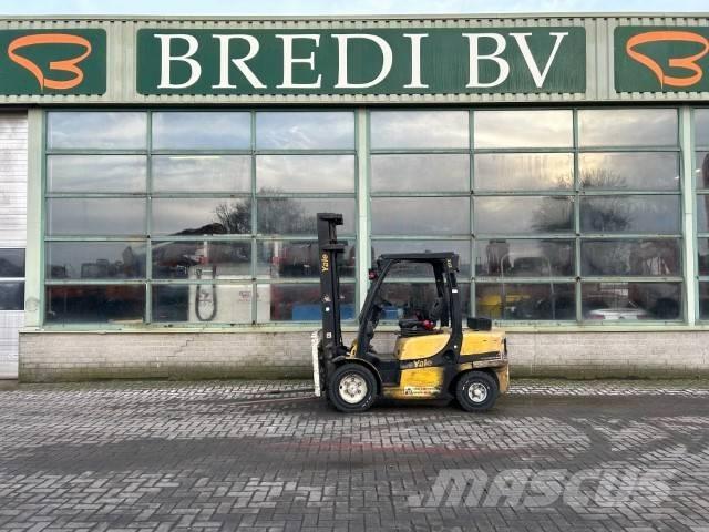 Yale GDP 35 VX Дизелови камиони