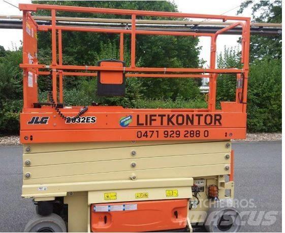 JLG 2632 ES Ножични работни платформи