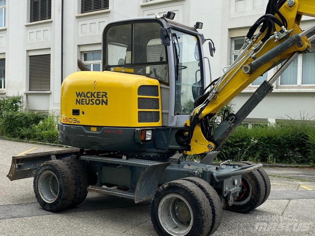 Neuson 6503 WD Колесни екскаватори