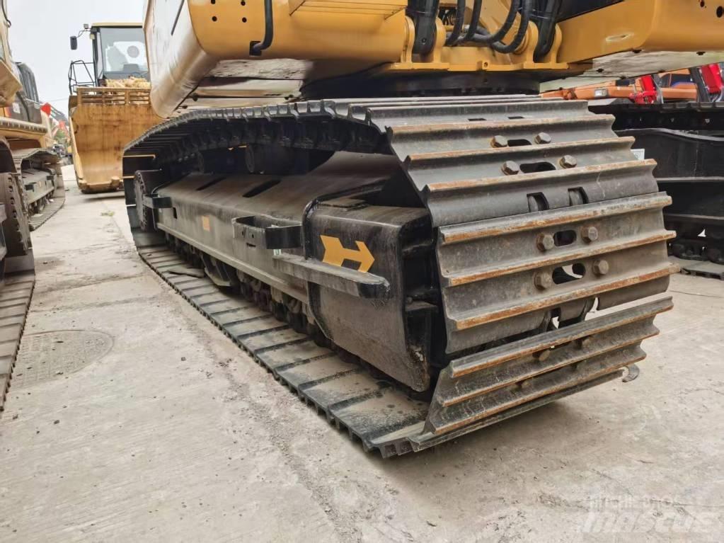 CAT 320 D L Верижен екскаватор