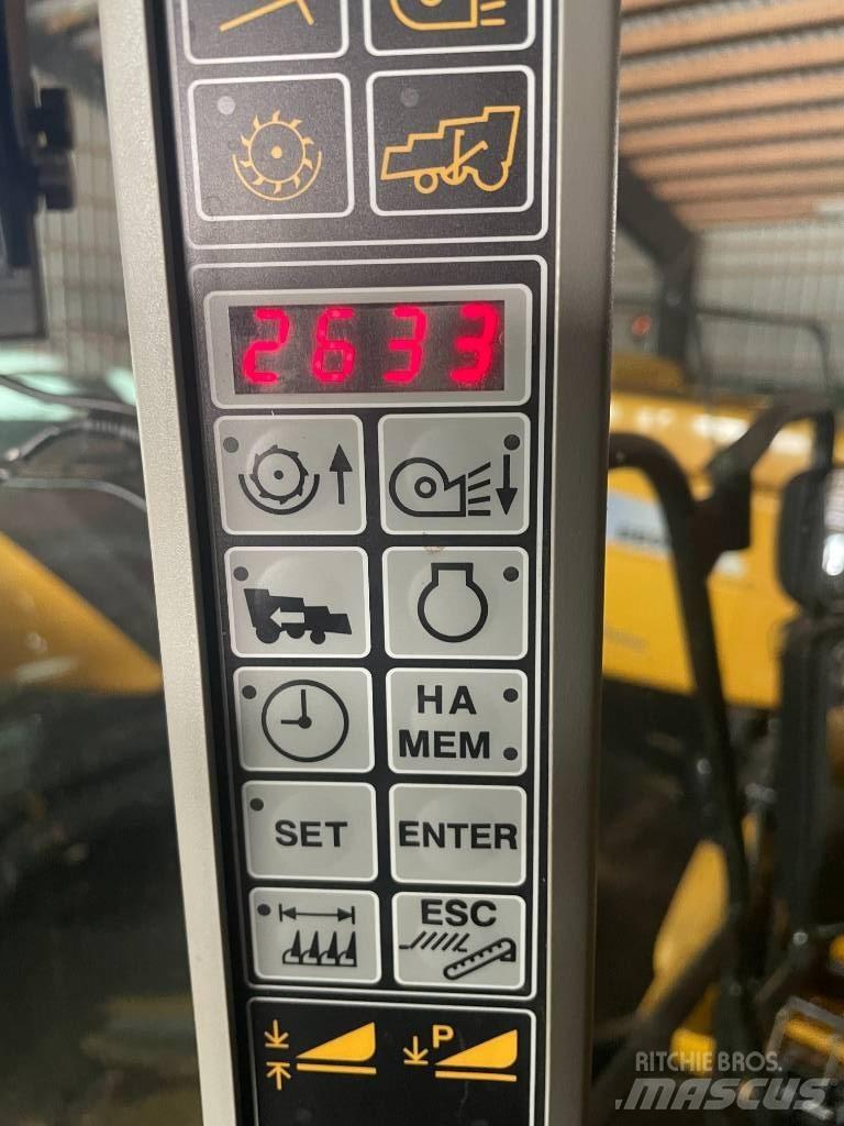 New Holland CS660 Комбайни