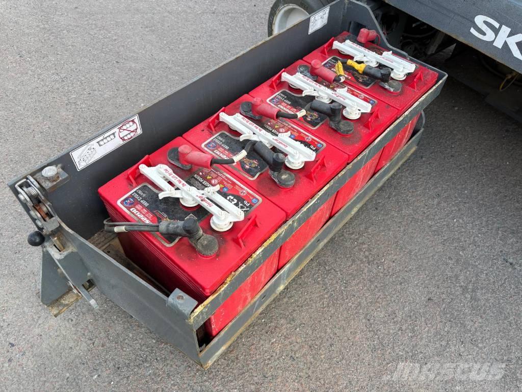 SkyJack SJ III 3219 Ножични работни платформи