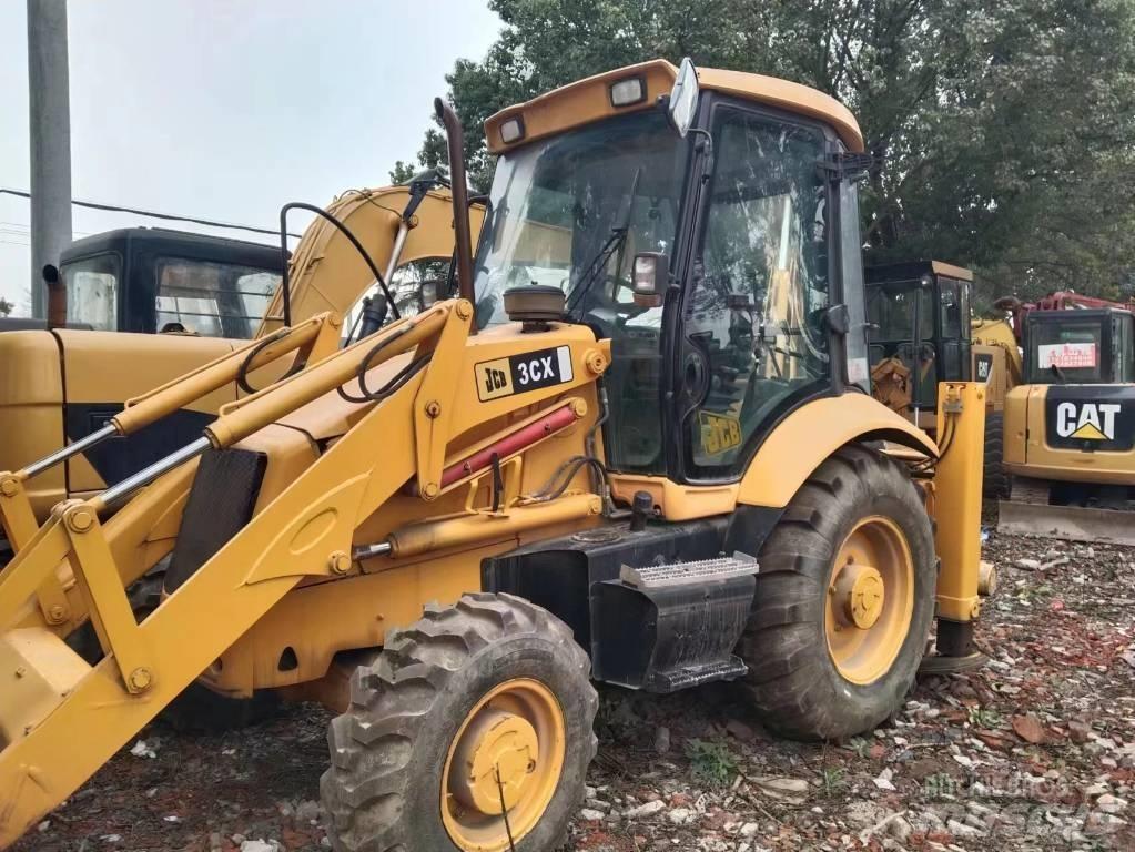 JCB 3 CX Товарач със заден ексватор