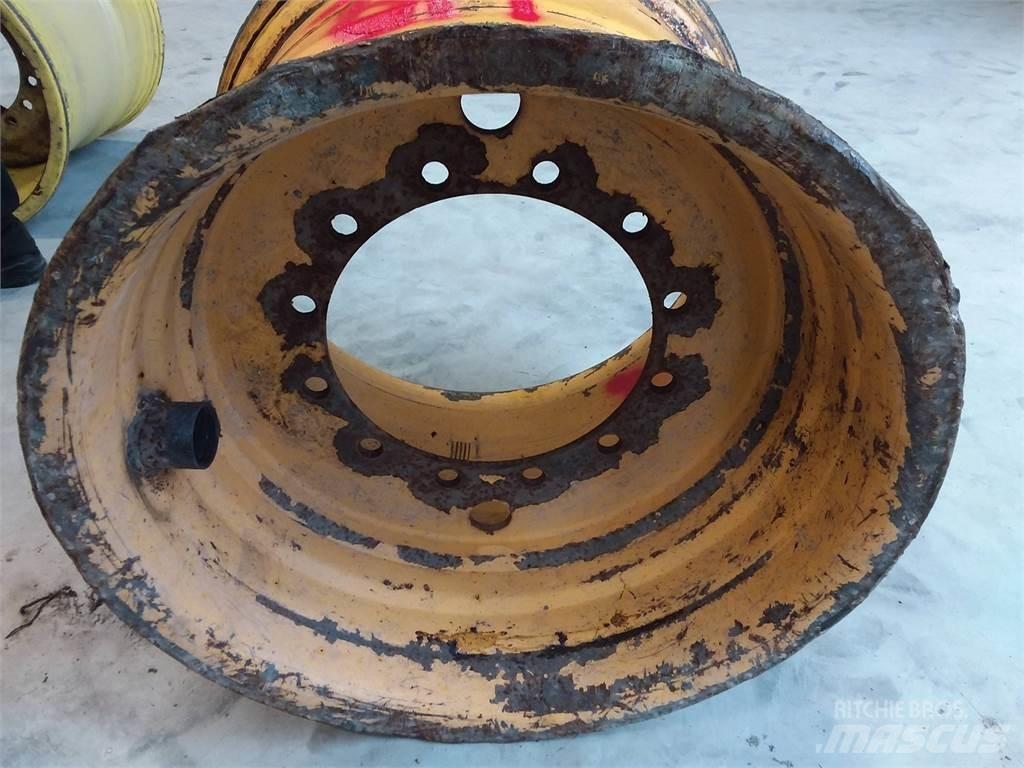Rottne H20 24x30,5 Гуми