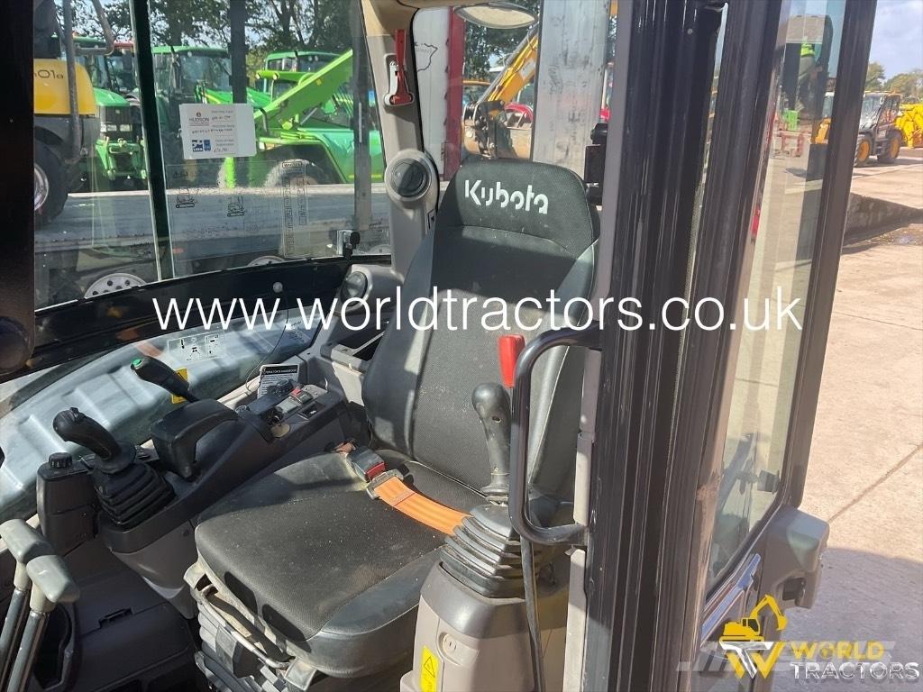 Kubota U 50-5 Мини екскаватори < 7 т