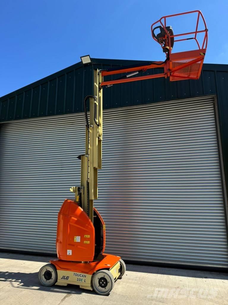 JLG Toucan 10 E-L Вертикални мачтови повдигачи
