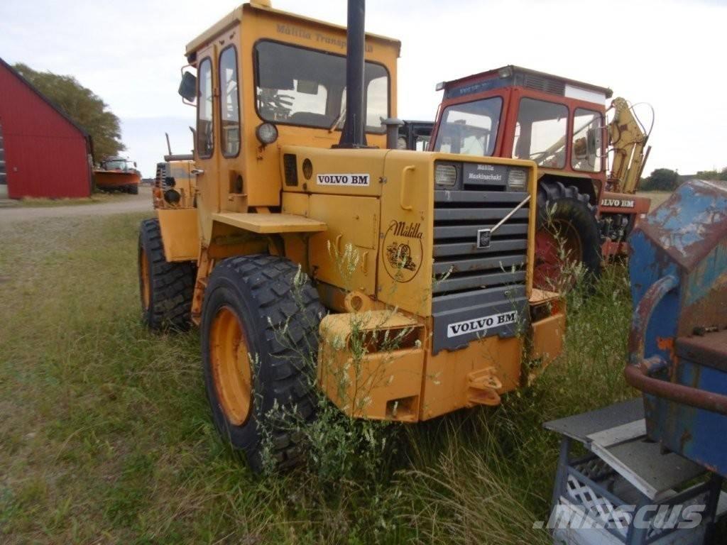 Volvo BM 4200 Колесни товарачи