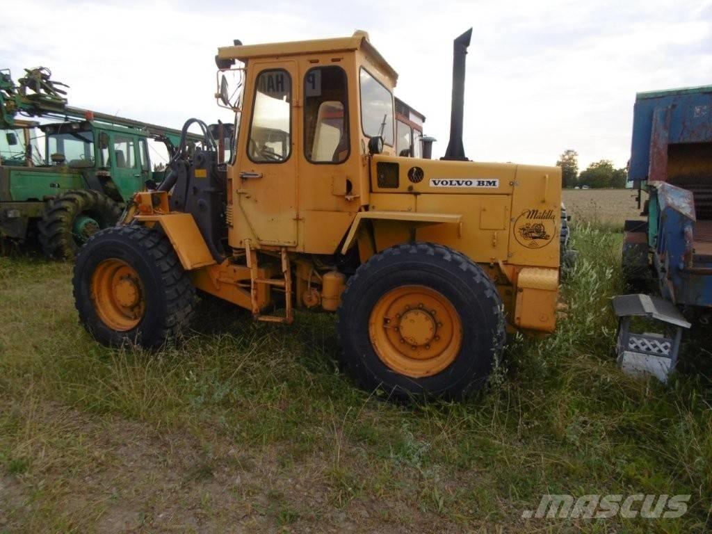 Volvo BM 4200 Колесни товарачи