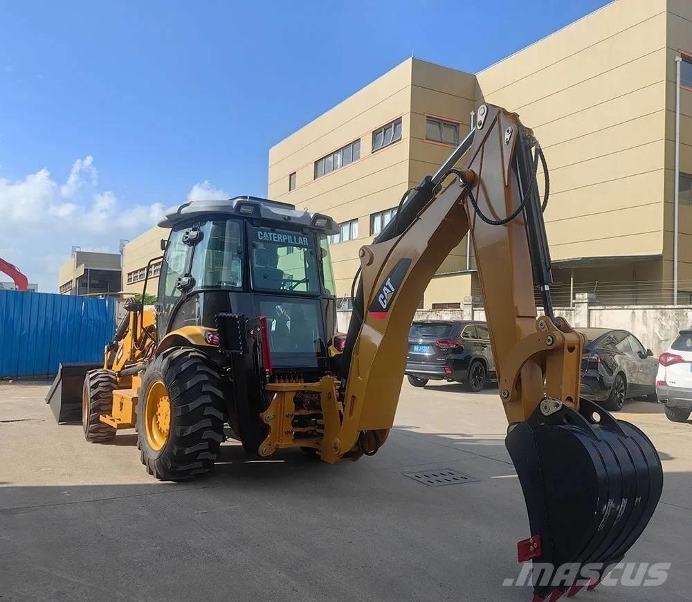 CAT 420F Товарач със заден ексватор