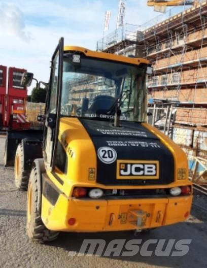 JCB 407 Колесни товарачи