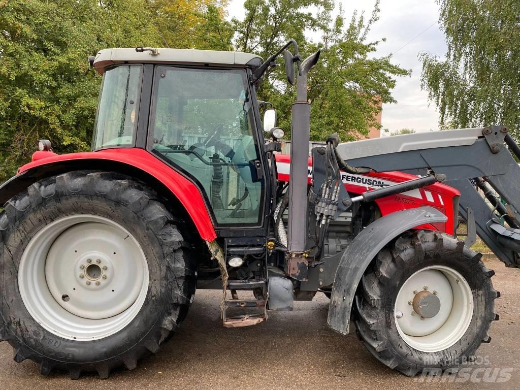 Massey Ferguson 6475 Трактори