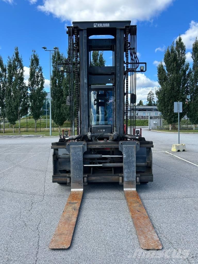Kalmar DCG150-6 Дизелови камиони