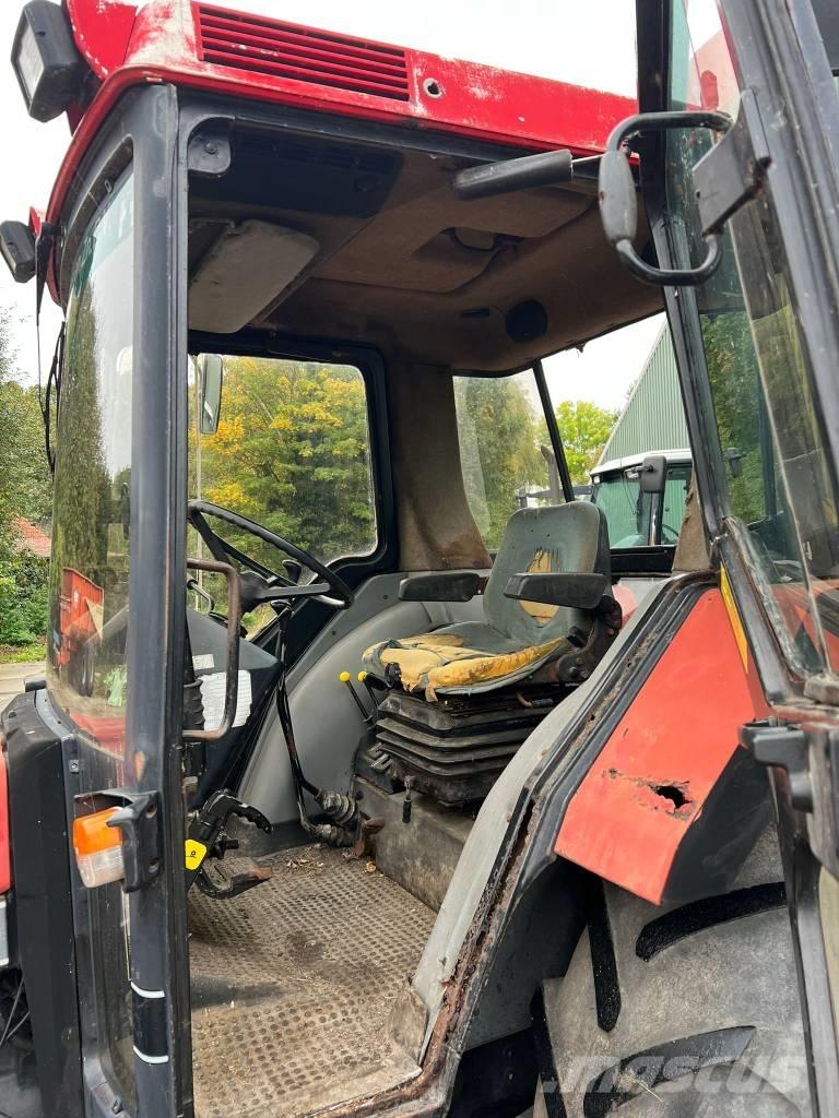 Case IH 745 XL Трактори